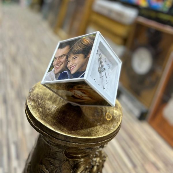 Photo Frame Clock